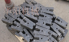 高铁的建设华阳混凝土保护层垫块机、液压水泥垫块机|全自动液压钢筋垫块机网址：www.gyhuayangjx.com