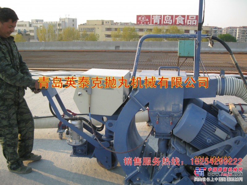 点击打开原图 路面抛丸机