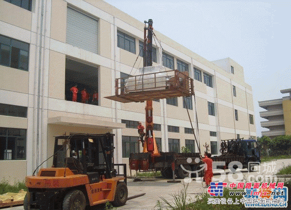 上海长宁区汽车吊出租空调外机吊装安装13661781957 