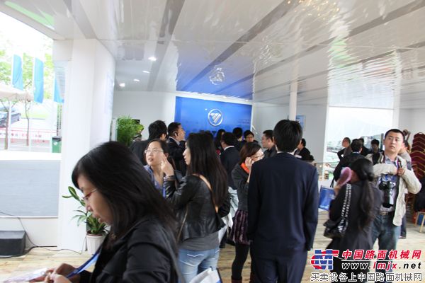 福田雷萨北京车展现场热闹非凡
