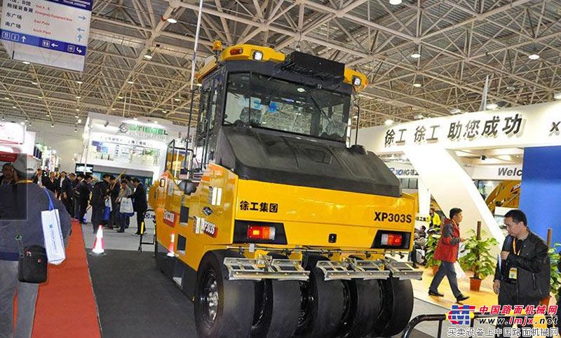 徐工XP303S压路机