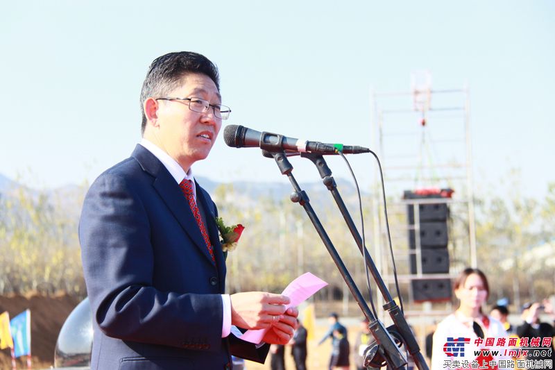 杨锞宝董事长致辞