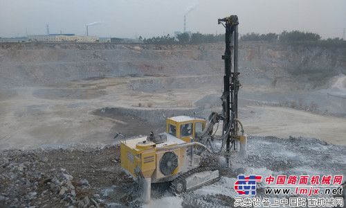 阿特拉斯·科普柯PowerROC T25DC鑽機助廣西采石場大幅提高產能