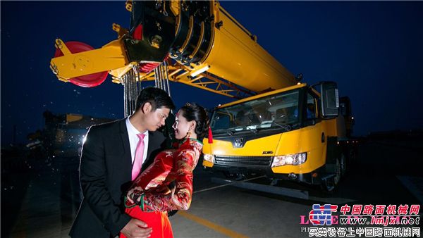 徐工“工程机械风”婚纱照