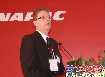 marco faulhaber先生,中国工程机械协会路面压实分会会长周贤彪先生