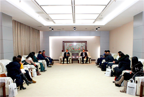 山推媒体见面会