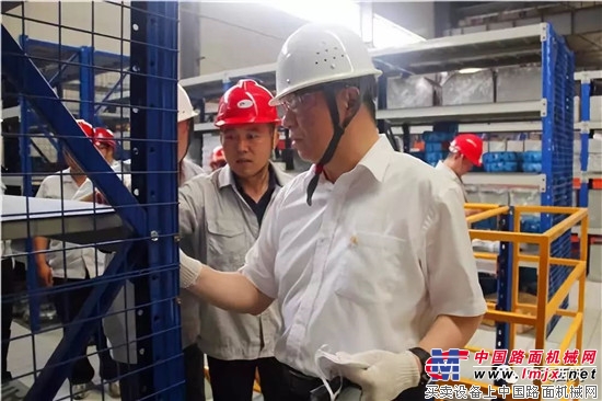 中国交建装备制造板块2018年安全质量环保督查组到中交西筑检查指导工作