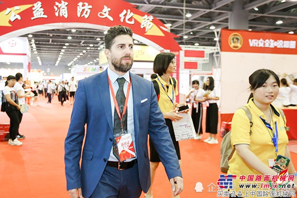 2018广州国际消防展隆重开幕 公益活动带来全新体验！