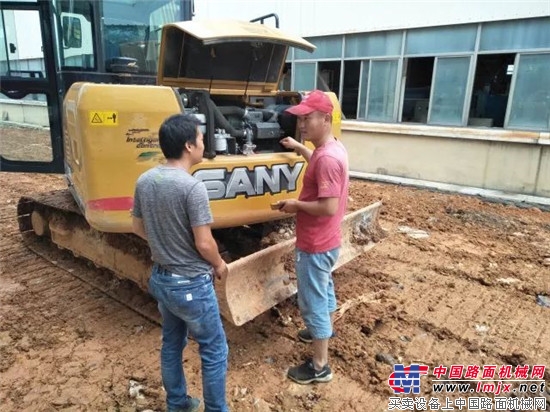 服务万里行 三一在行动：风雨中的坚守 平凡中的感动