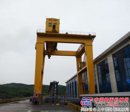 中广核浮石水电站加装桥门机安全监控系统顺利完工