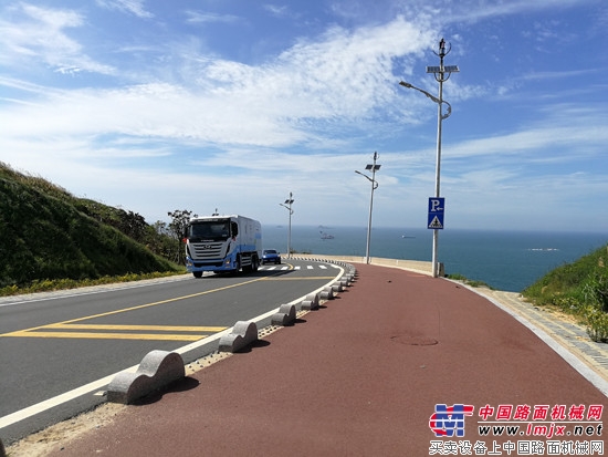 2018年”海洋杯”平潭国际自行车公开赛首次启用海山重器参与赛事保障