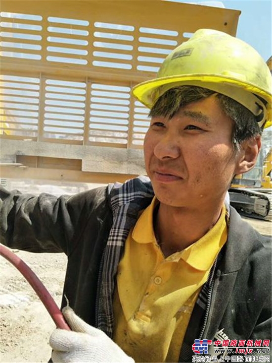 雷厉风行 沃在精彩——雷沃服务在山东 