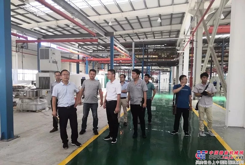 华菱星马安全环保工作小组赴镇江索达公司指导安全环保工作 
