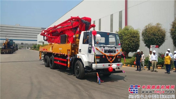 里程碑！三一印度首台「本地泵车」下线，卓越品质获追捧