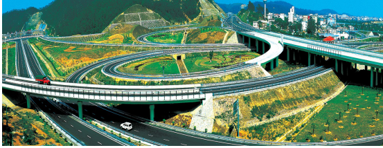 高架桥桥面如何养护？“公路医生”让广惠高速“再生”！