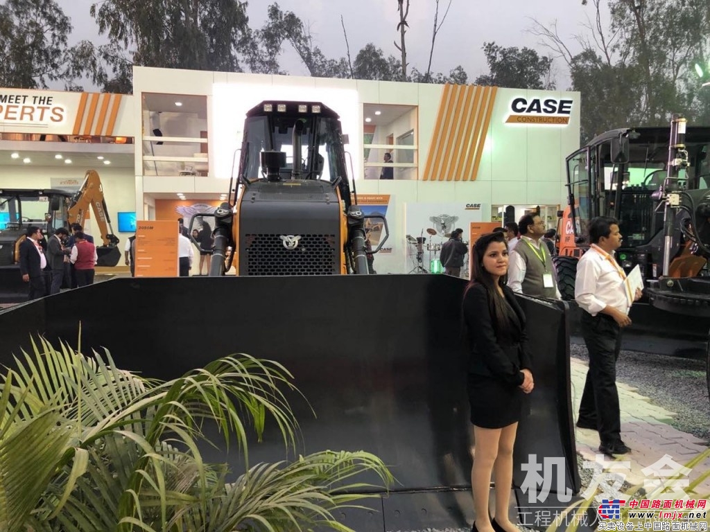 第五届印度国际工程机械、建材机械及工程车辆展览会(Bauma Conexpo India 2018)隆重开幕