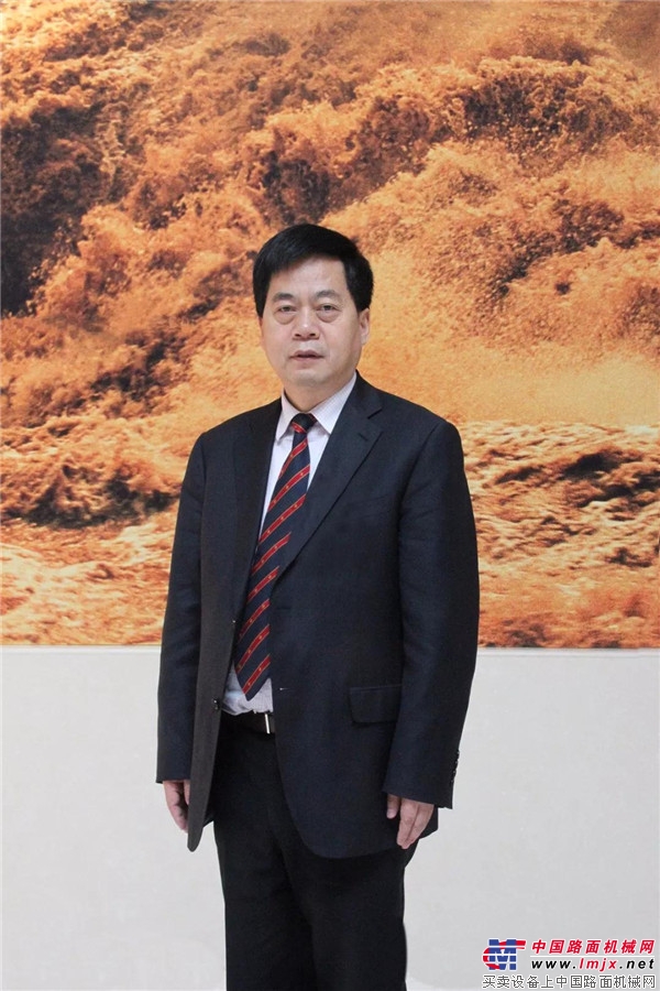 华菱星马汽车集团董事长刘汉如2019新年致辞：新的一年，属于奋进者、拼搏者