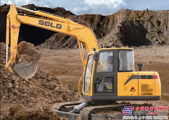 山東臨工LG690E小型液壓挖掘機