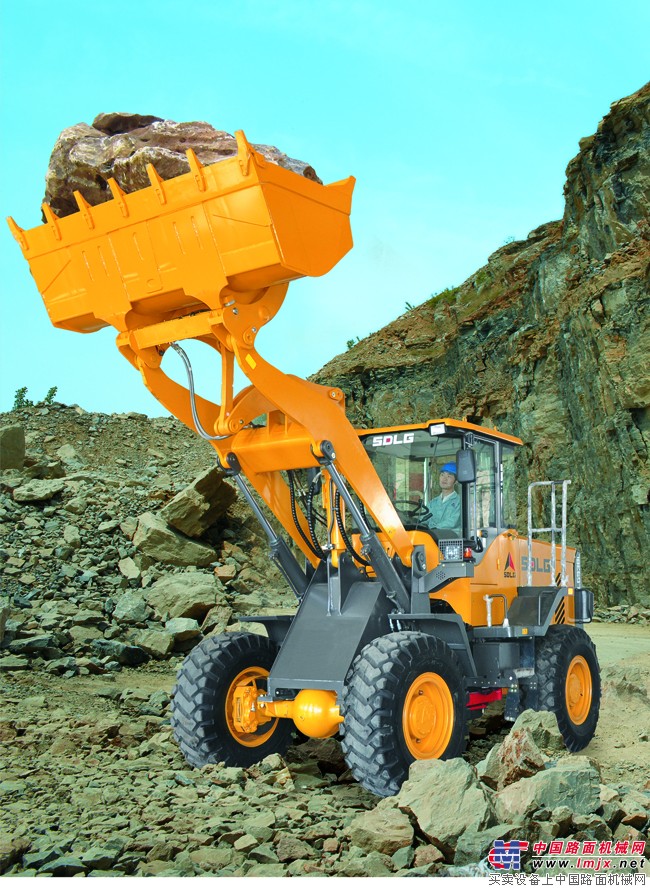 山東臨工LG938L3噸級輪式裝載機