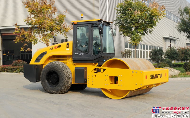 山推SR22全液压压路机