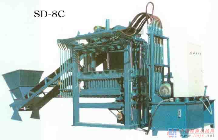 供应SD-8C震压式四柱成型制砖机