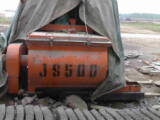 出租JS500混凝土搅拌机