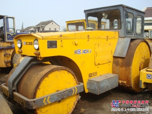 降价出售二手18 21压路机-二手徐工铁三轮压路机 