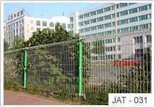 供应双圈护栏网