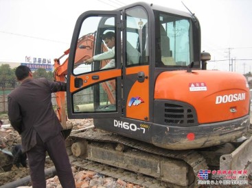供应大宇挖掘机DH60-7