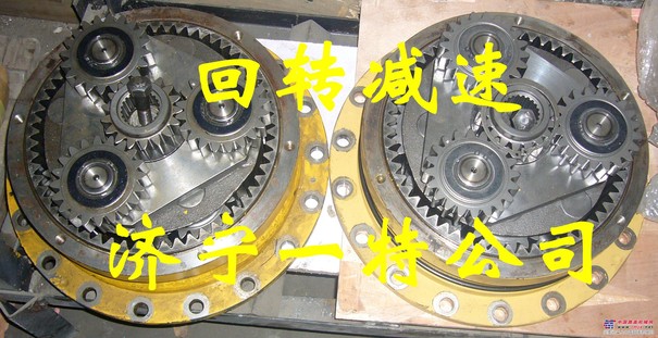 供应小松配件，pc200-8回转减速箱，小松原装配件