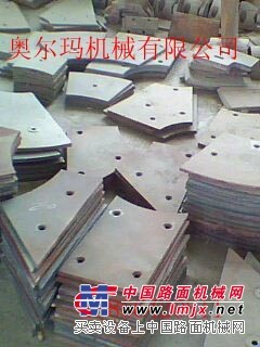 供应四川现代混凝土搅拌机配件