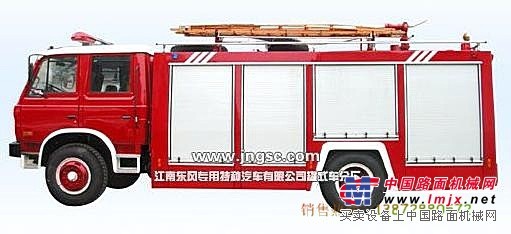 供应水罐消防车（13872880572）