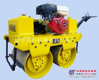 供应小型振动压路机