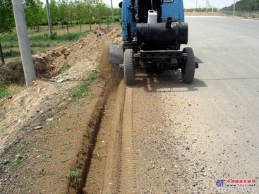 公路路面路沿路缘开槽开沟机切边机