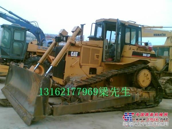 供应CATD6,D7,推土机
