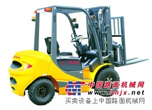 内燃平衡重式叉车