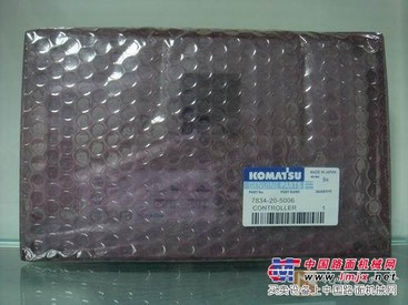 进口挖掘机原装行走马达     18600单价:元/件