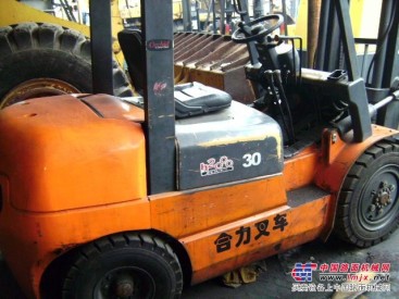 上海四雄机械贸易有限公司二手叉车市场