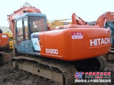 新到一批日立EX200挖掘机21万底价出售