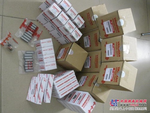 供应洋马3D84-2、3D84-3、4D84-2发动机配件