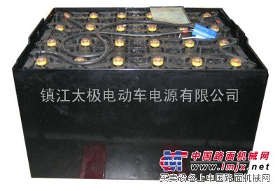 电动叉车蓄电池生产厂家直供各种规格叉车蓄电池组
