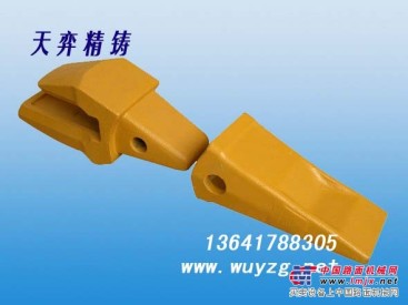 小松PC220-PC200-17挖掘机斗齿,挖斗,齿座