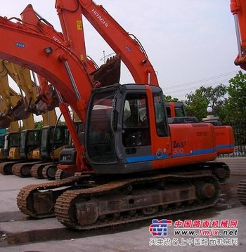 出售二手日立ZX200挖掘机-进口原装八成新-16.8万