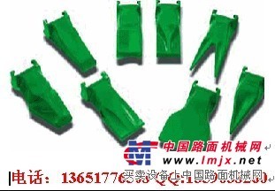 供应小松PC30挖土机齿尖，勾机斗根