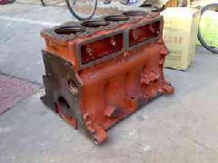 供洛阳一拖东方红配件柴油机缸体cylinder block 