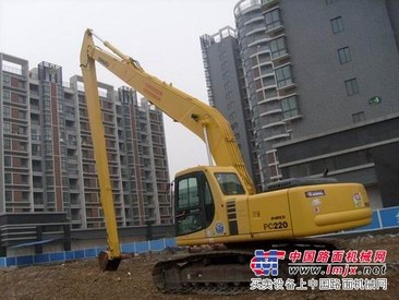 长冶长臂挖掘机出租