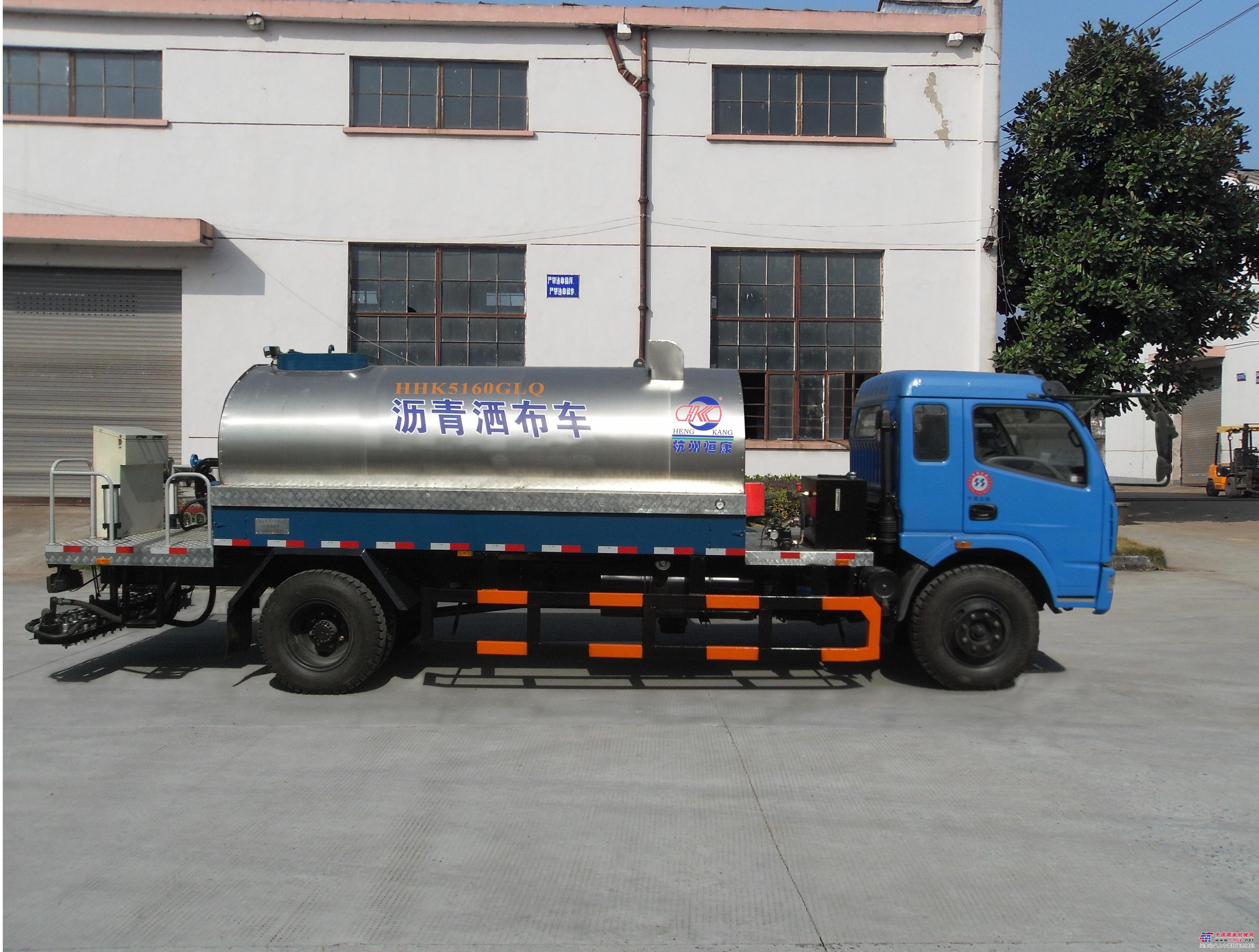 直销各类沥青洒布车