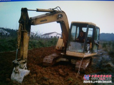 售日本原装进口小松pc60-7c挖掘机