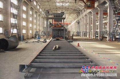 辊道式抛丸机通过式钢板抛丸机青岛抛丸机厂