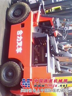 供应二手叉车、二手杭州7吨叉车、合力7吨叉车